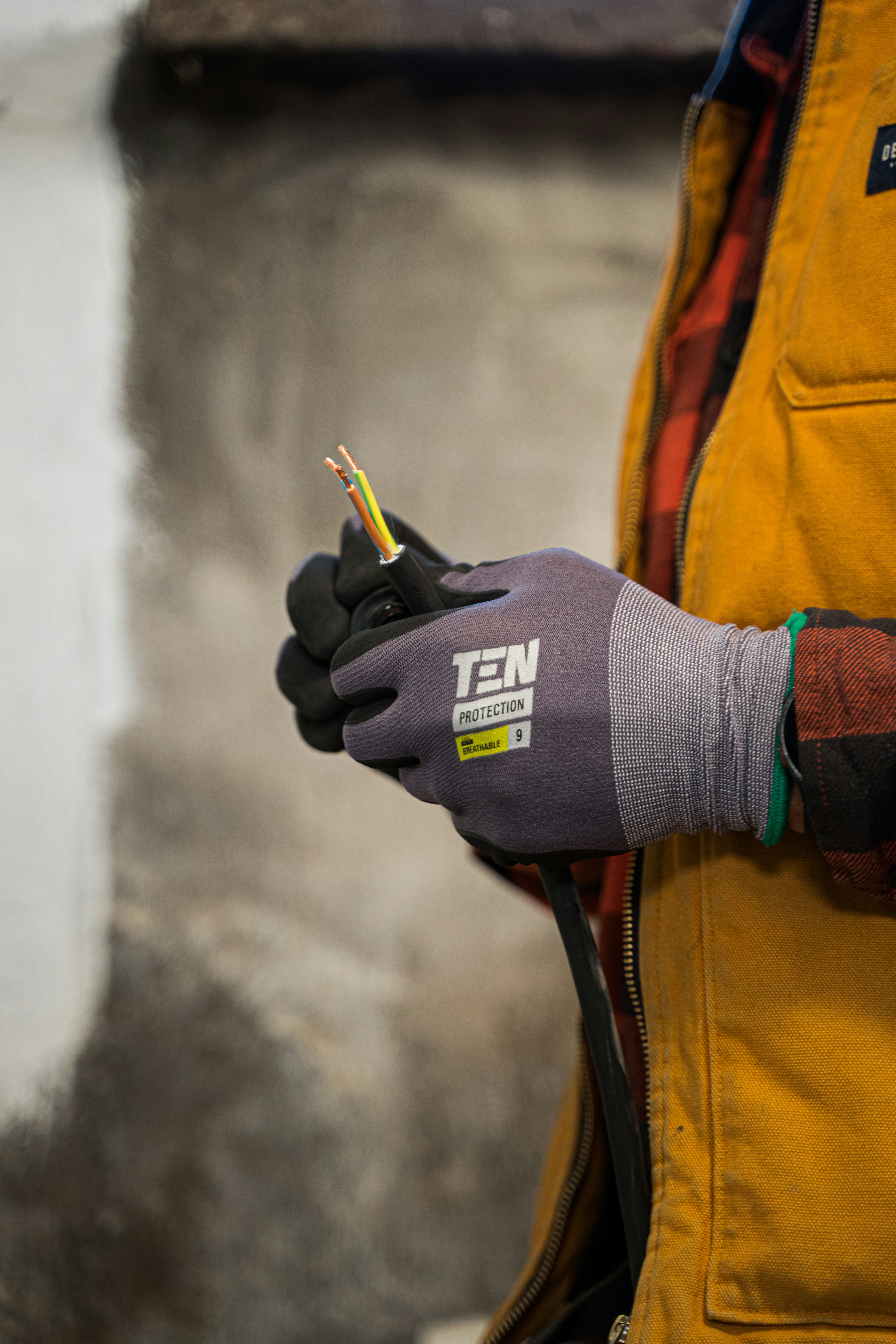 Mozaik LV Switchgear Service